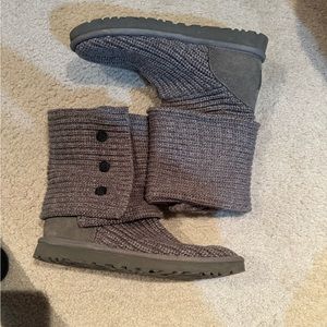Grey knit UGG boots. Size 9